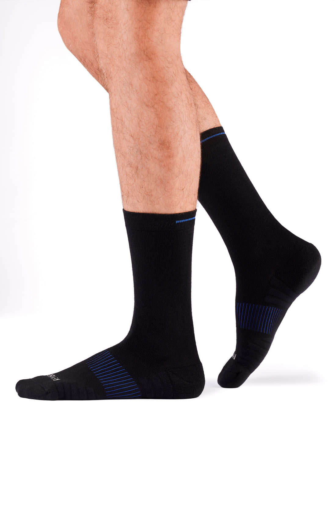 Men's Crew Classics: 6-Pack Mid-Weight Comfort Socks